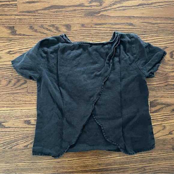 Madewell Linen Scalloped Split Back Top - Picture 2 of 4